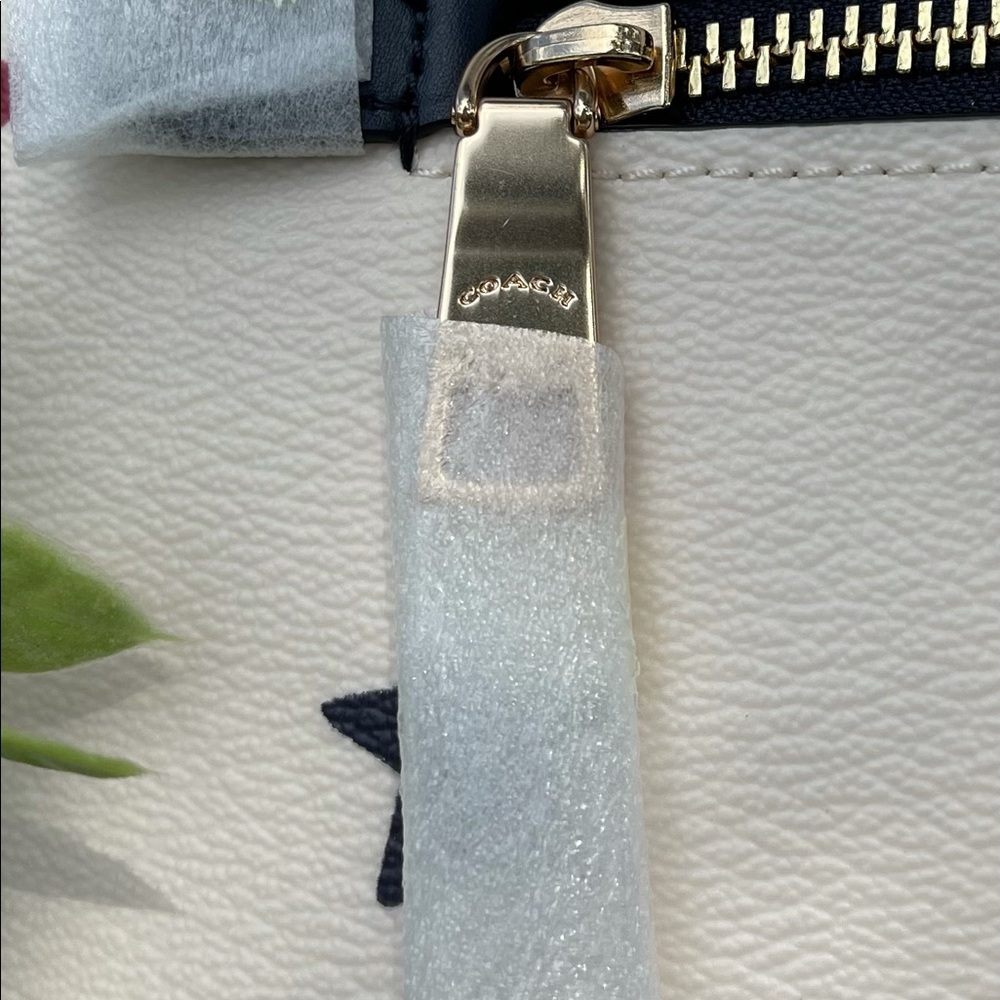 🔥🔥LAST SET Coach American Star Print Tote and Wallet NWT - Picture 6 of 15